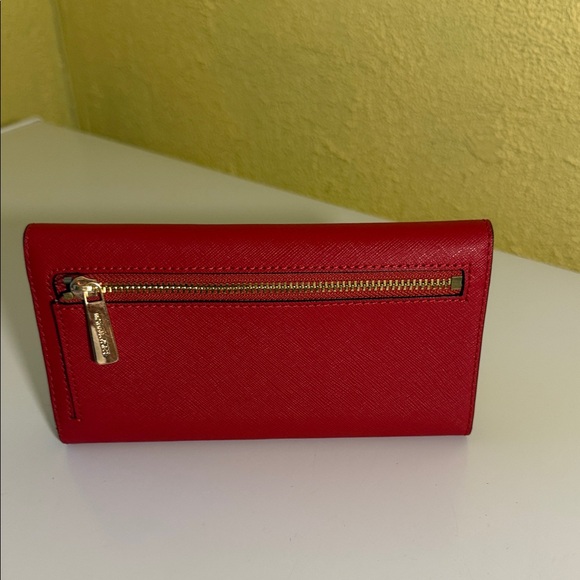 Michael Kors Vibrant Red Wallet - Picture 3 of 10